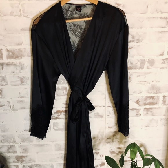 COPY - Victoria’s Secret Lace Inset Robe - Picture 2 of 10